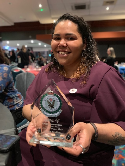 Supporting Aboriginal young people in making a difference Supporting Aboriginal young people in making a difference