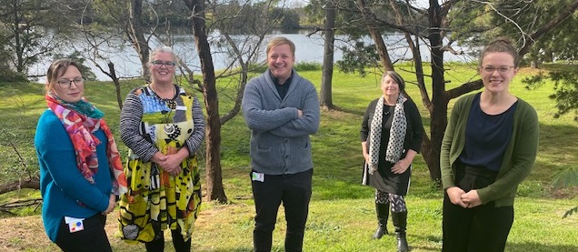 Bushfire Recovery Clinicians are reaching out Bushfire Recovery Clinicians are reaching out