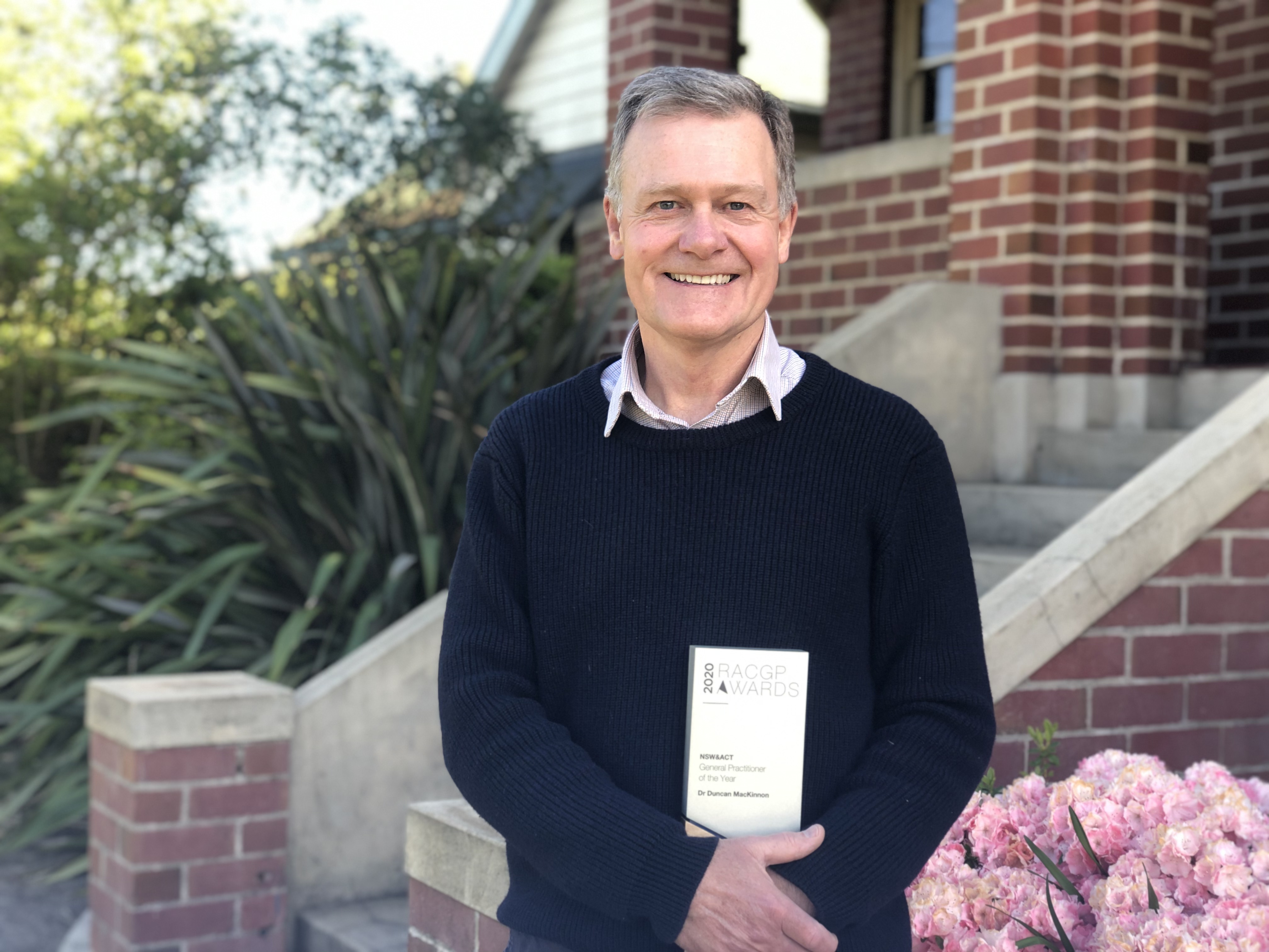 Dr Duncan MacKinnon RACGP's NSW/ACT GP of the year Dr Duncan MacKinnon RACGP's NSW/ACT GP of the year