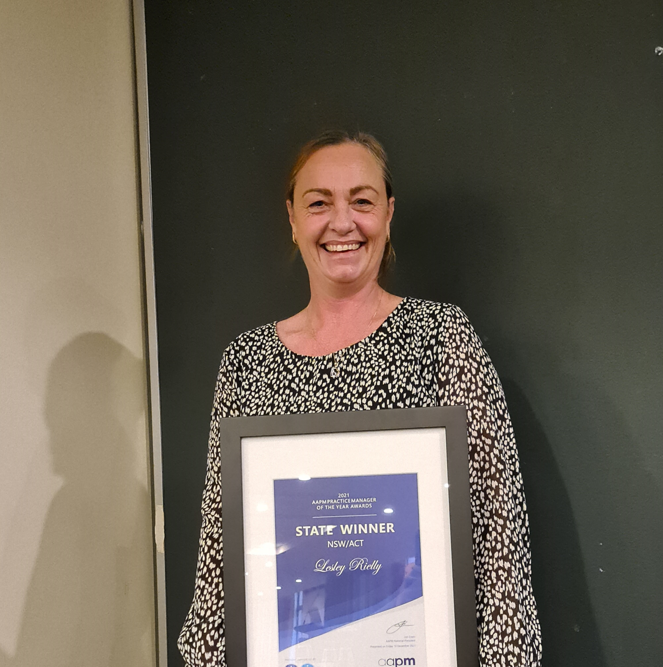 Local Practice Manager Lesley Riley wins AAPM Award Local Practice Manager Lesley Riley wins AAPM Award